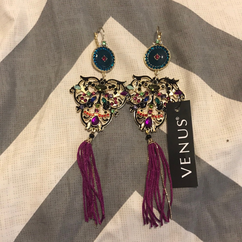 Venus earrings
